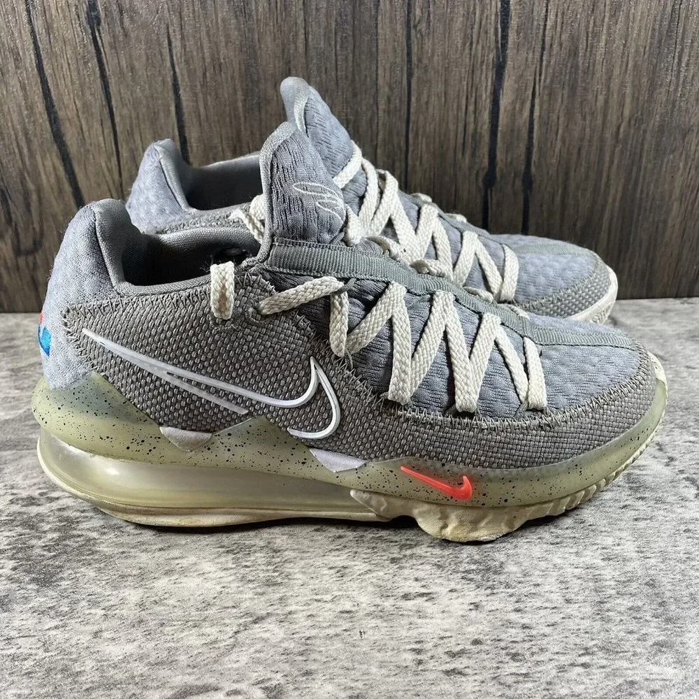 Nike Lebron 17 Low Shoe Mens Size 5 Women’s 6.5 Gray Orange Basketball Sneaker - Picture 3 of 8